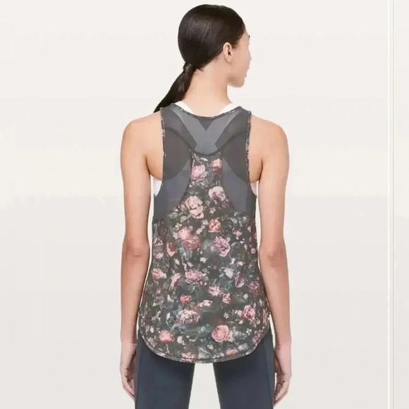 Lululemon Sculpt Tank IIFrosted Rose Multi / Melanite - Picture 4 of 8